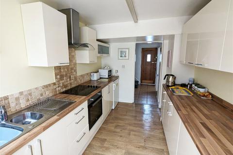 20 Arlescote Road, Solihull, B92 9HX