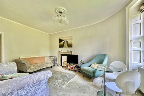 2 bedroom flat for sale, Brock Street, Bath