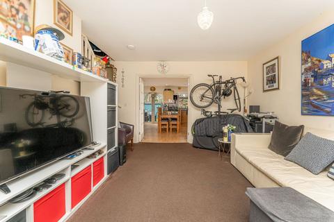 3 bedroom end of terrace house for sale, Leighton Road, Enfield