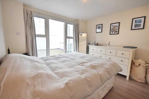 2 bedroom flat for sale, The Power House, Chiswick