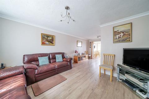 15 Mansfield Road, Basingstoke, RG22 6DX