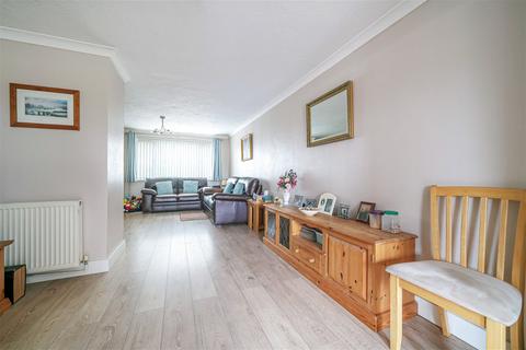15 Mansfield Road, Basingstoke, RG22 6DX