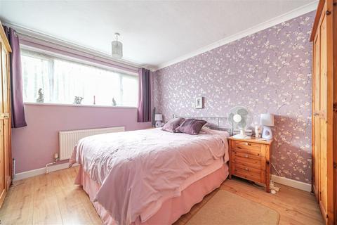 15 Mansfield Road, Basingstoke, RG22 6DX