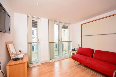 1 bedroom flat to rent, Chambers Street, Shad Thames, London, SE16