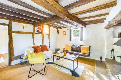 3 bedroom cottage for sale, Bicester Road, Long Crendon