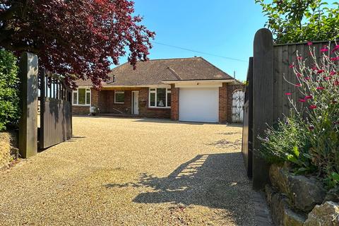 4 bedroom detached bungalow for sale, Barnhorn Road, Little Common, Bexhill-on-Sea, TN39