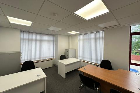 Office to rent, Uxbridge Road, Hayes UB4