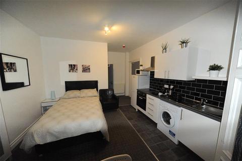 1 bedroom apartment to rent, 23-25 The Crescent, Middlesbrough TS5