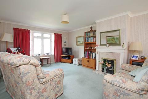 3 bedroom terraced house for sale, Gaudick Close, Eastbourne, BN20 7QF
