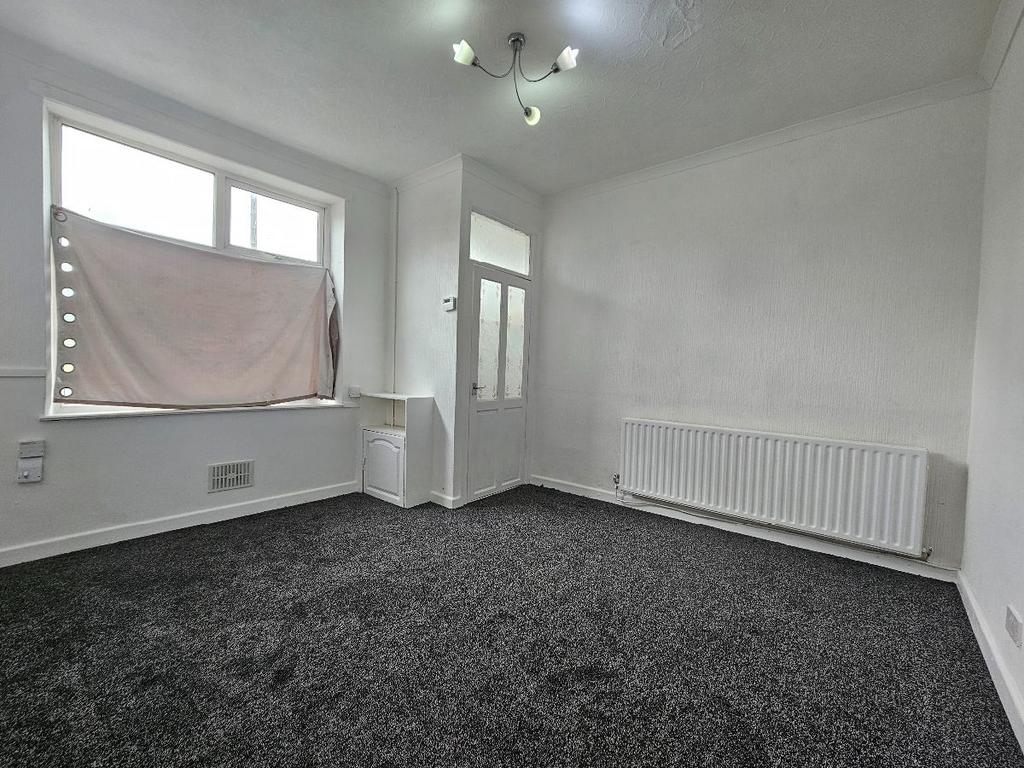 Gerrard Street, Kearsley, Bolton 2 bed terraced house to rent £800