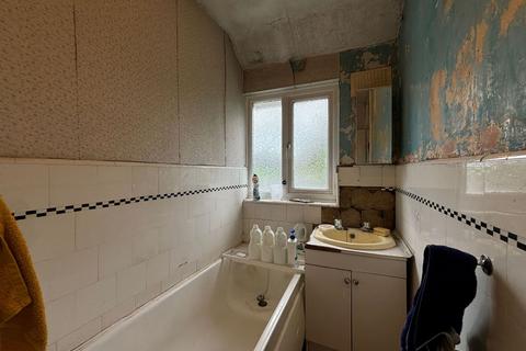 121 Victoria Avenue, Wembley, HA9 6PZ