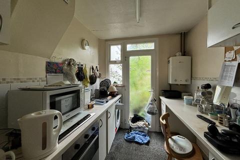 121 Victoria Avenue, Wembley, HA9 6PZ