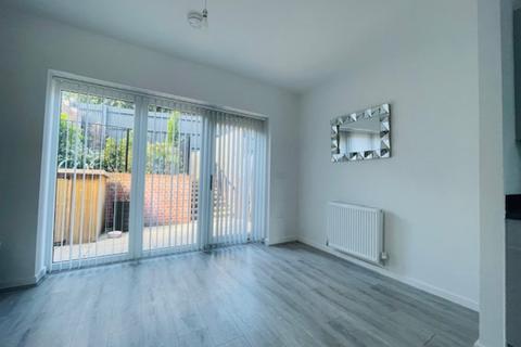 3 bedroom terraced house to rent, Wellgate Place , Rotherham