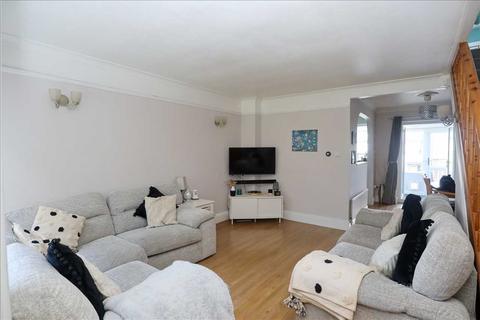 3 bedroom terraced house for sale, Coulsdon Road