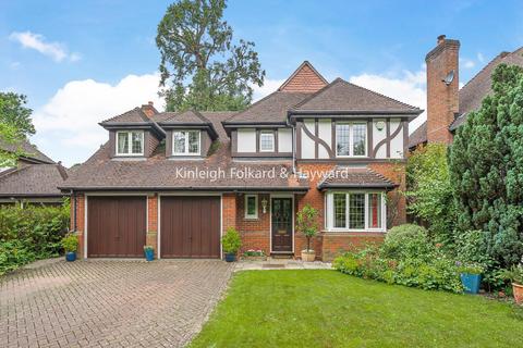 4 bedroom detached house for sale, Oakhurst Close, Chislehurst