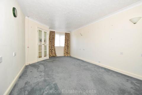 1 bedroom retirement property for sale, Pilbrow Court, Alverstoke