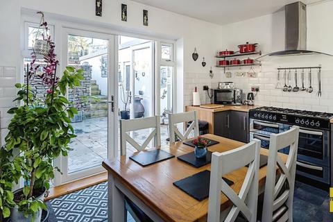 190 Birchgrove Road, Birchgrove, Swansea, SA7 9JU