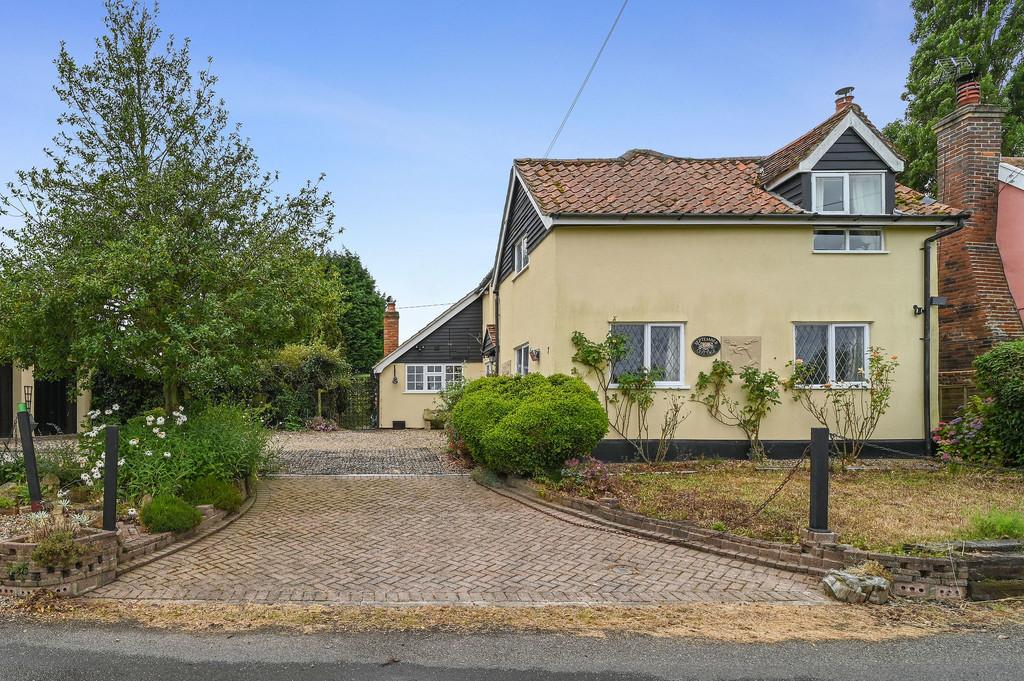 Church Road, Stowmarket IP14 3 bed cottage for sale - £500,000