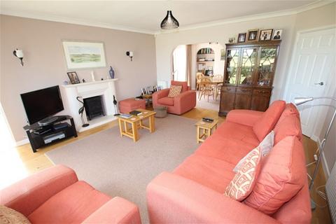 4 bedroom detached house for sale, Broadmere Close, Holland on Sea, Clacton on Sea