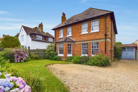 20 Audley Road, Folkestone, CT20 3QA