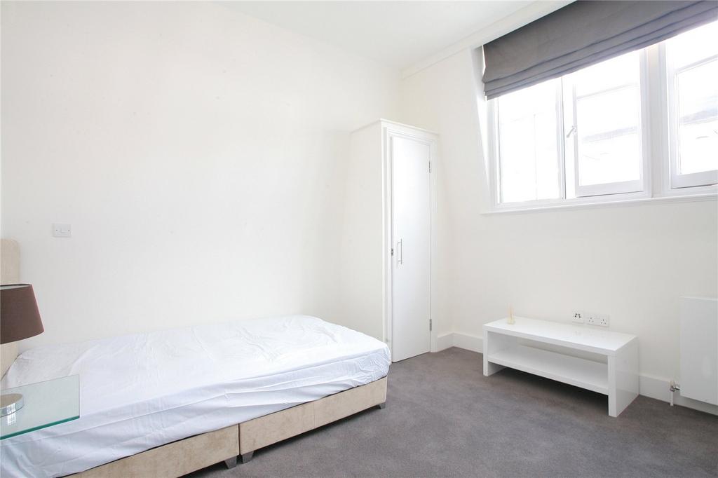 Studio Room