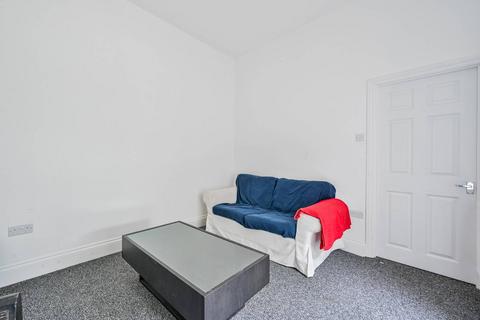 7 Ardgowan Road, London, SE6 1AJ