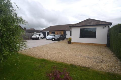 3 bedroom detached bungalow for sale, Dorset Road, Bridgwater TA6