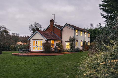 5 bedroom detached house for sale, Seething Fen