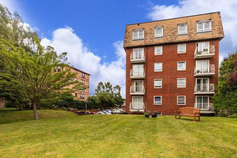 1 bedroom flat for sale, Masters Court, Bournemouth, Dorset