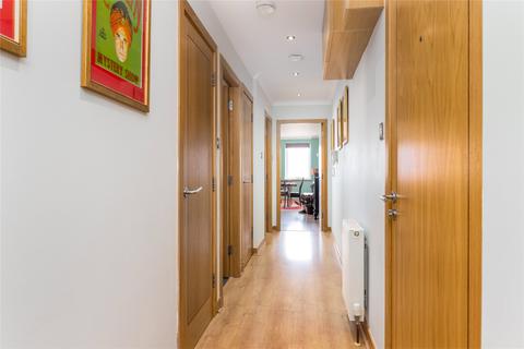 55/8 Bath Street, Edinburgh, EH15 1HE