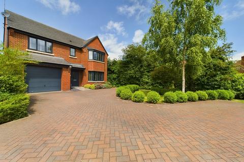 4 bedroom detached house for sale, Merlon Court, Stafford