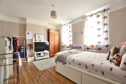 4 bedroom terraced house to rent, St. Mark Street, Gloucester GL1