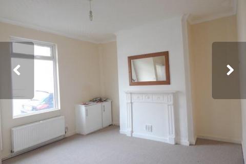 2 bedroom terraced house for sale, Oxford Street, WN7 1NE