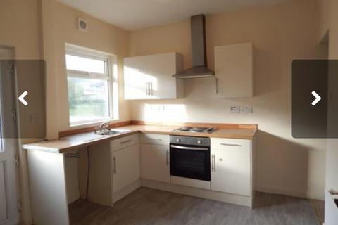 2 bedroom terraced house for sale, Oxford Street, WN7 1NE