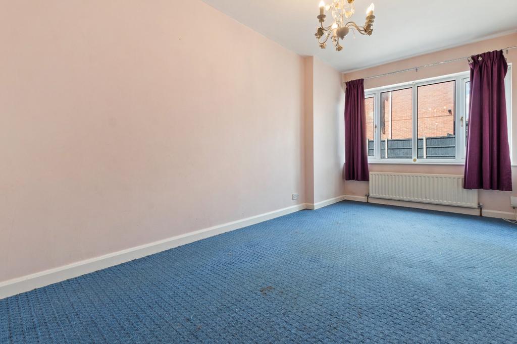Reception/Bedroom 4