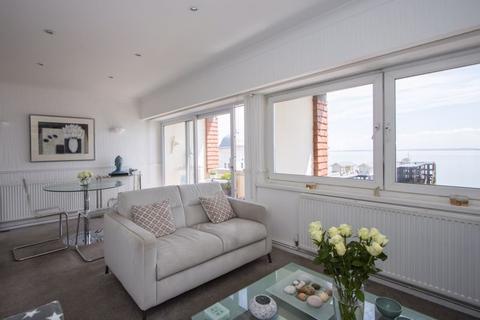 3 bedroom apartment for sale, Windsor Court, The Esplanade, Penarth