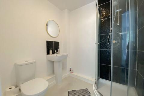 52 Donington Grove, Wolverhampton, WV10 6EE