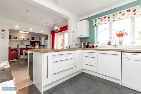 4 Pool Close, Puriton, Bridgwater, TA7 8DG