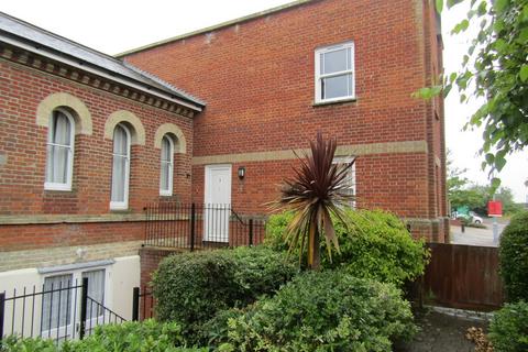 1 bedroom flat to rent, Woodberry Way, Walton On The Naze CO14