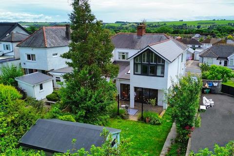 4 bedroom semi-detached house for sale, 5 Wyndham Crescent, BRIDGEND, Mid Glamorgan