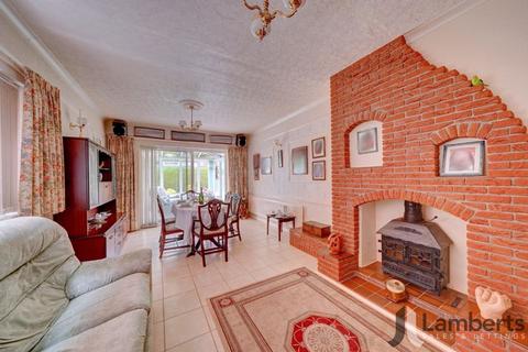 5 bedroom detached house for sale, Alcester Road, Studley