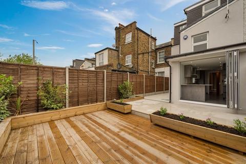 5 bedroom terraced house for sale, Waldo Road, College Park, Kensal Rise, London NW10