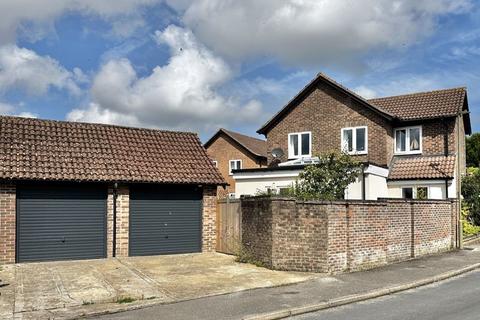 4 bedroom detached house for sale, Warmans Close, Wantage