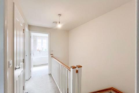 8 Hall Lane, Drakelow, Burton-on-trent, DE15 9PW