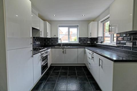 4 bedroom detached house for sale, Field Leys Way, Birstall