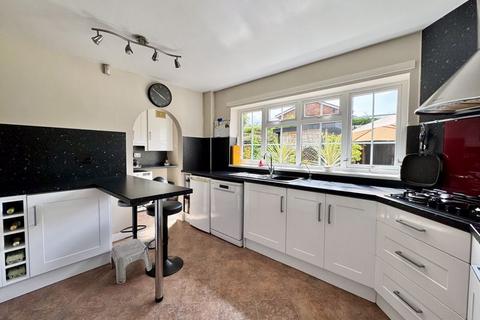 6 Vixen Close, Sutton Coldfield, B76 1JY