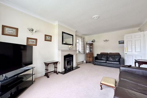 6 Vixen Close, Sutton Coldfield, B76 1JY