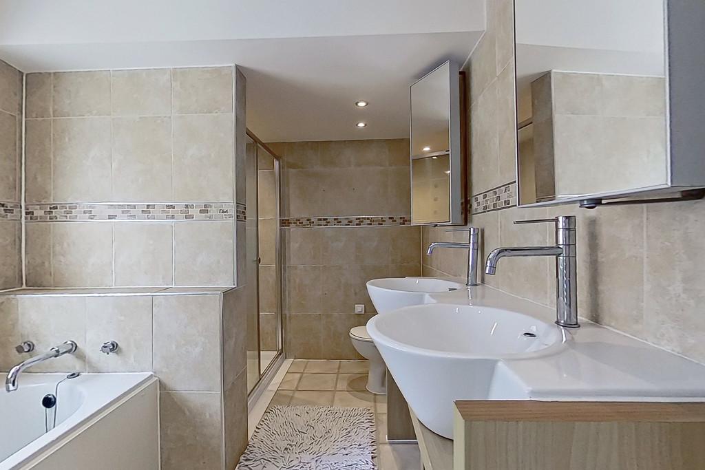 128 Rectory Road INSIDE-10