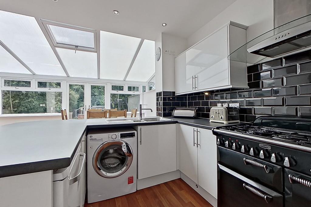 128 Rectory Road INSIDE-42