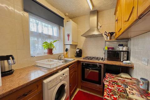 75 Elmcroft Close, Feltham, TW14 9HJ